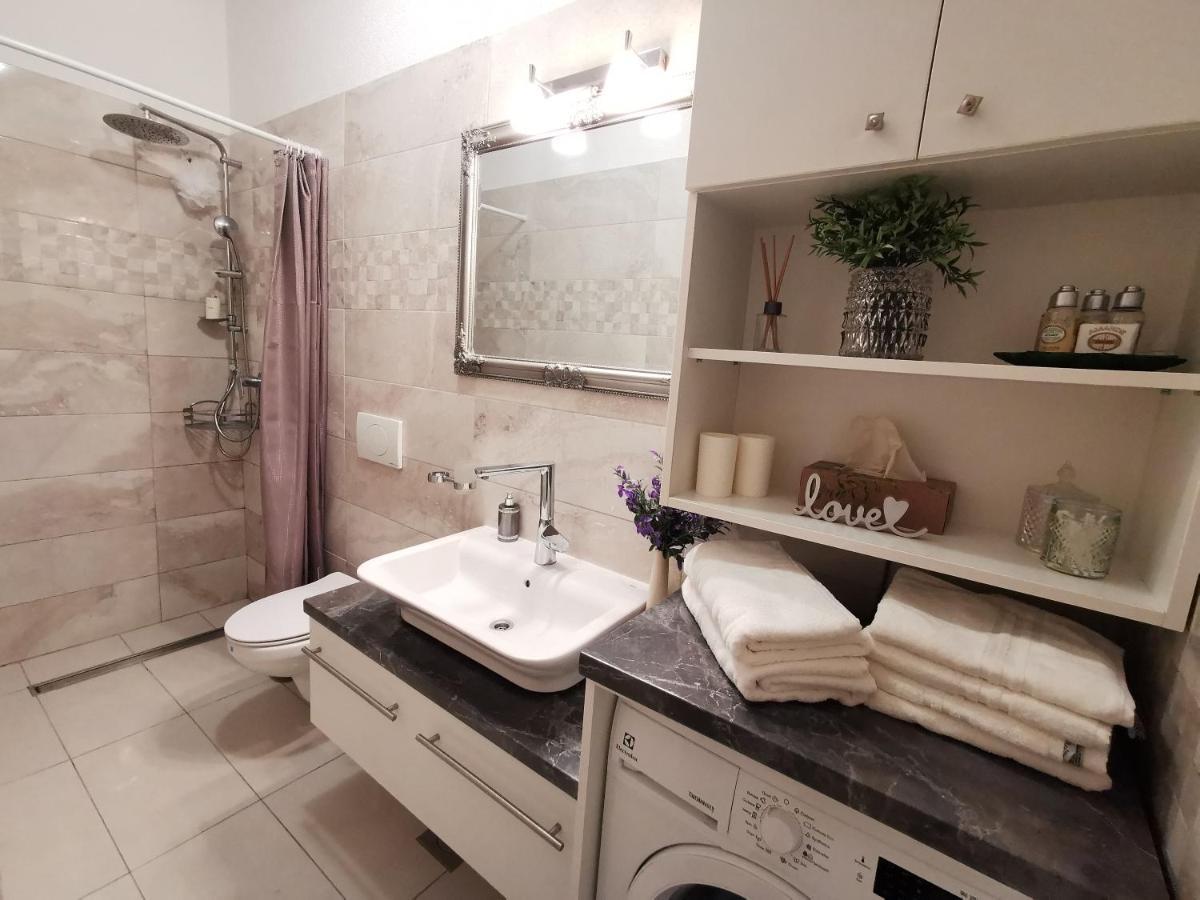 Marina Apartment - Split Center Екстер'єр фото